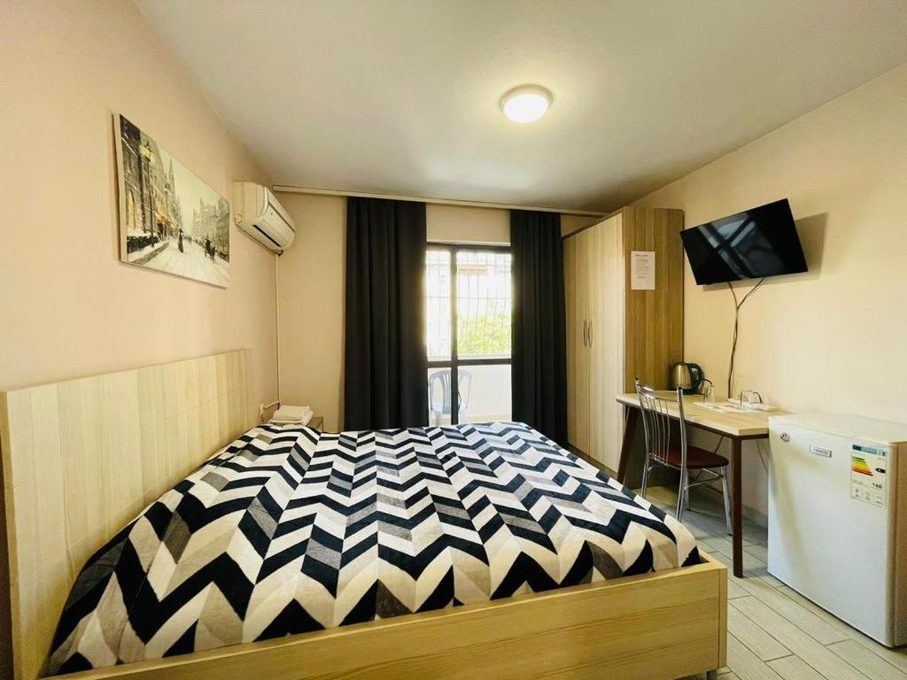 Urban Life Tirana- Economy Rooms Eksteriør bilde